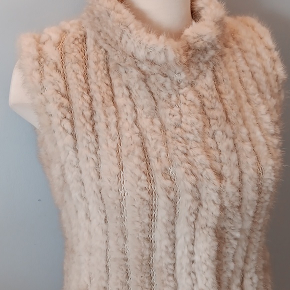 Vintage Hudson's Bay majestic mink vest - Picture 2 of 6